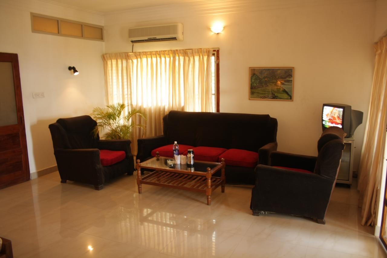 Raja Hotel Kovalam Esterno foto